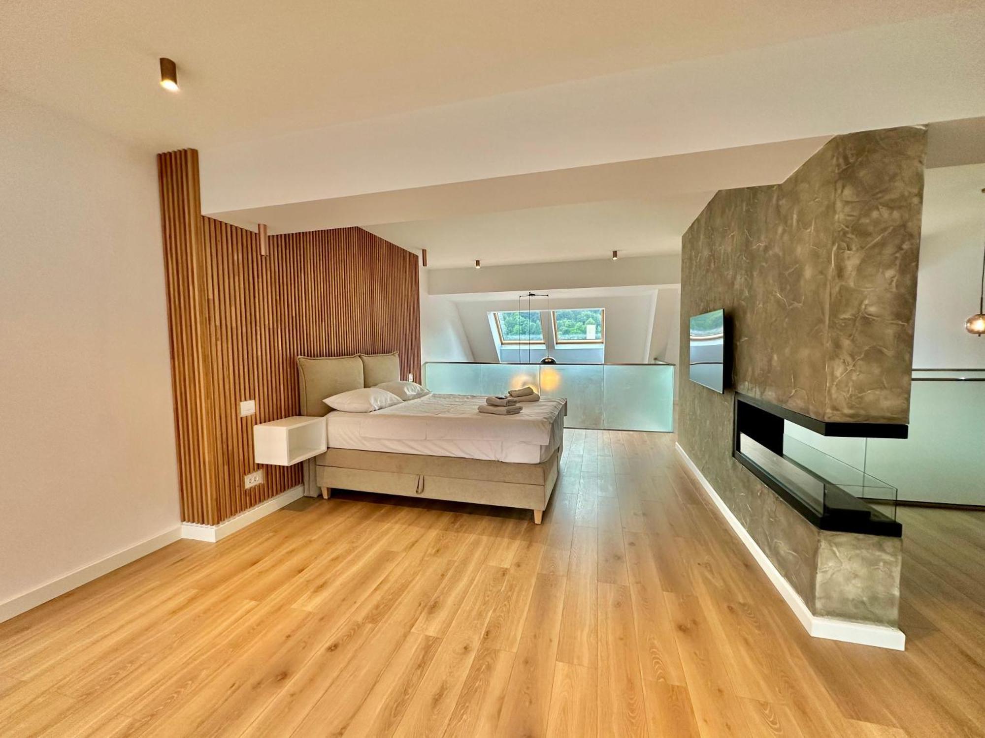 Sinai Aph Apartments Синая Екстериор снимка