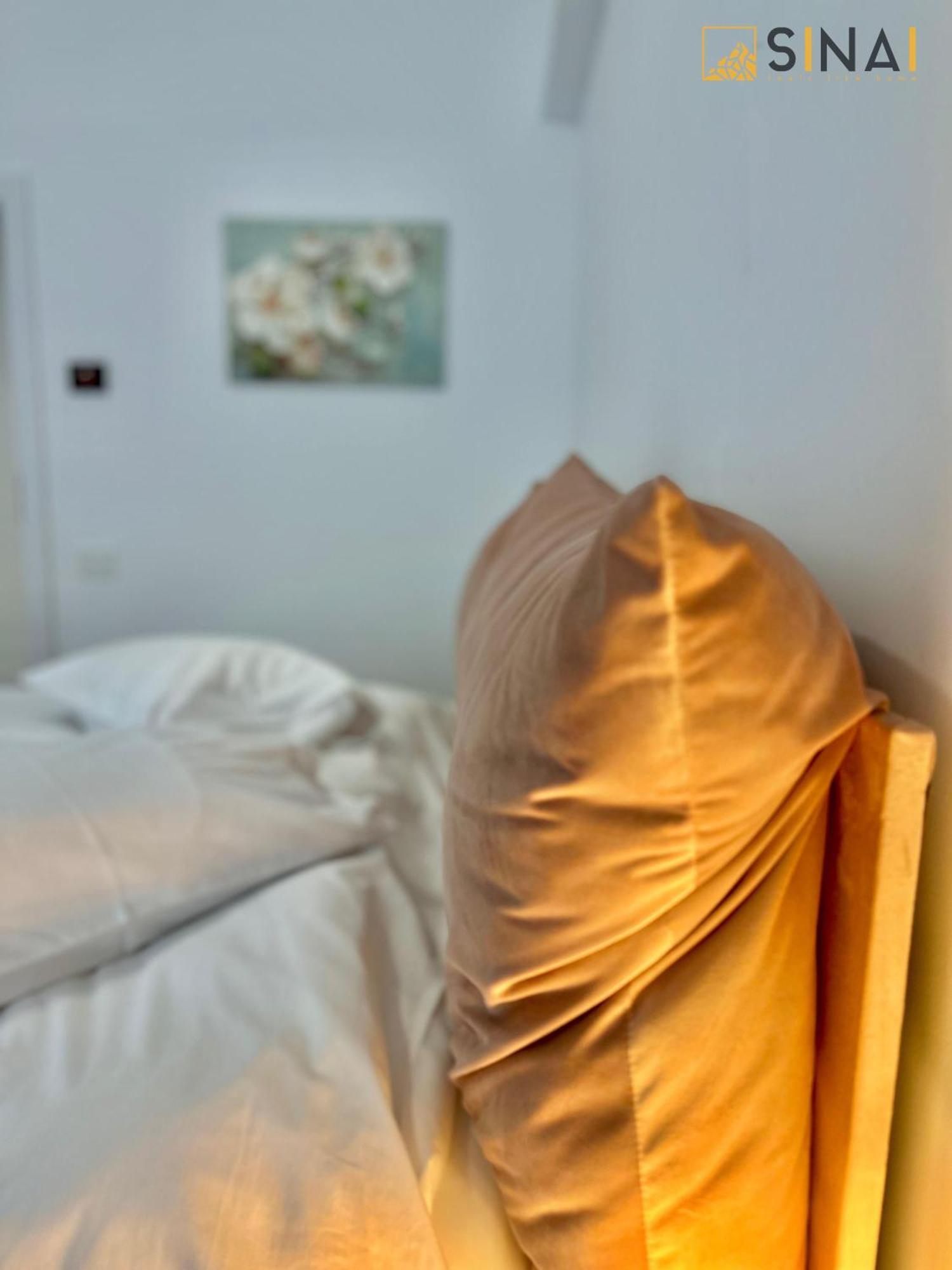 Sinai Aph Apartments Синая Екстериор снимка